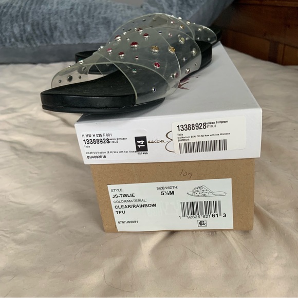 LIKE NEW JESSICA SIMPSON SIZE 5.5 sandals clear with diamonds - Picture 4 of 4